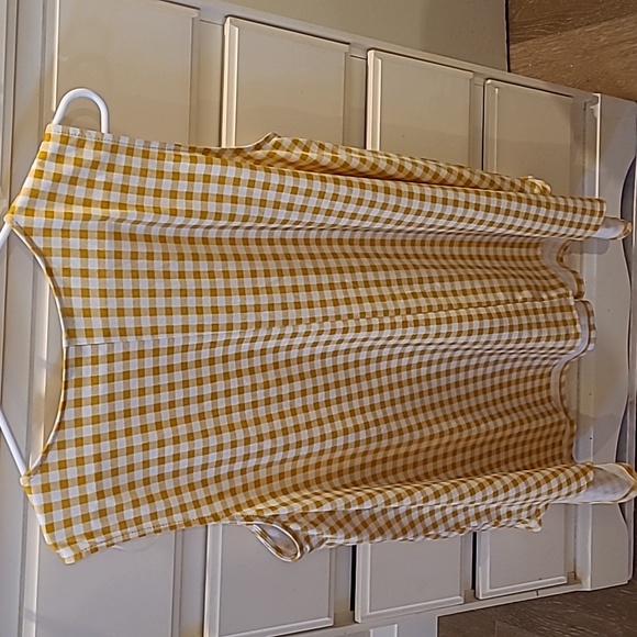 Yellow and White Checked Gorgeous Tank - Picture 3 of 4